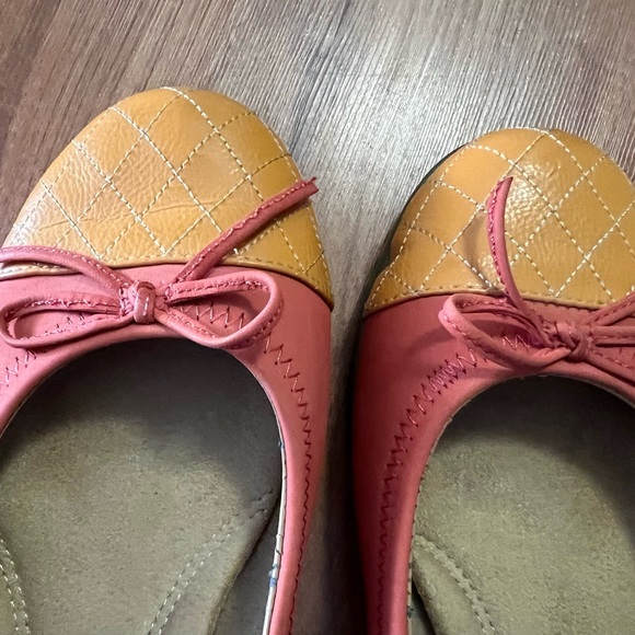 $7/bundle 🦋 EUC Aerosoles cute flats shoes, size 8 (tag 8.5 run small). - Picture 4 of 6